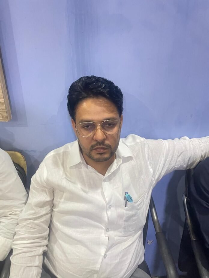 d015f2d5-e181-416a-847c-43a2ae1ca376