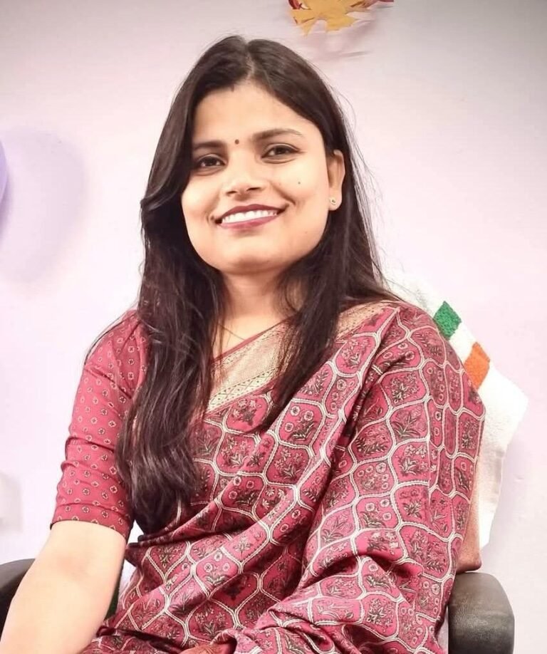 सेवानिवृत डी आई जी जगदीशचंद्र शर्मा की बेटी डॉ. निधि शर्मा ने रचा इतिहास, RAS-2023 में हासिल की 122वीं रैंक..